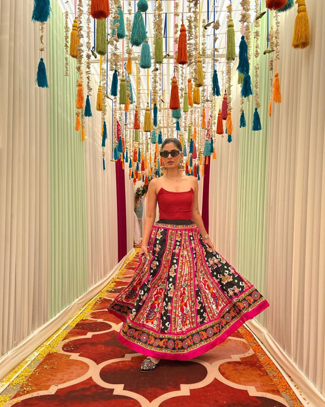 Staggering Poses Of Karshima Sharma